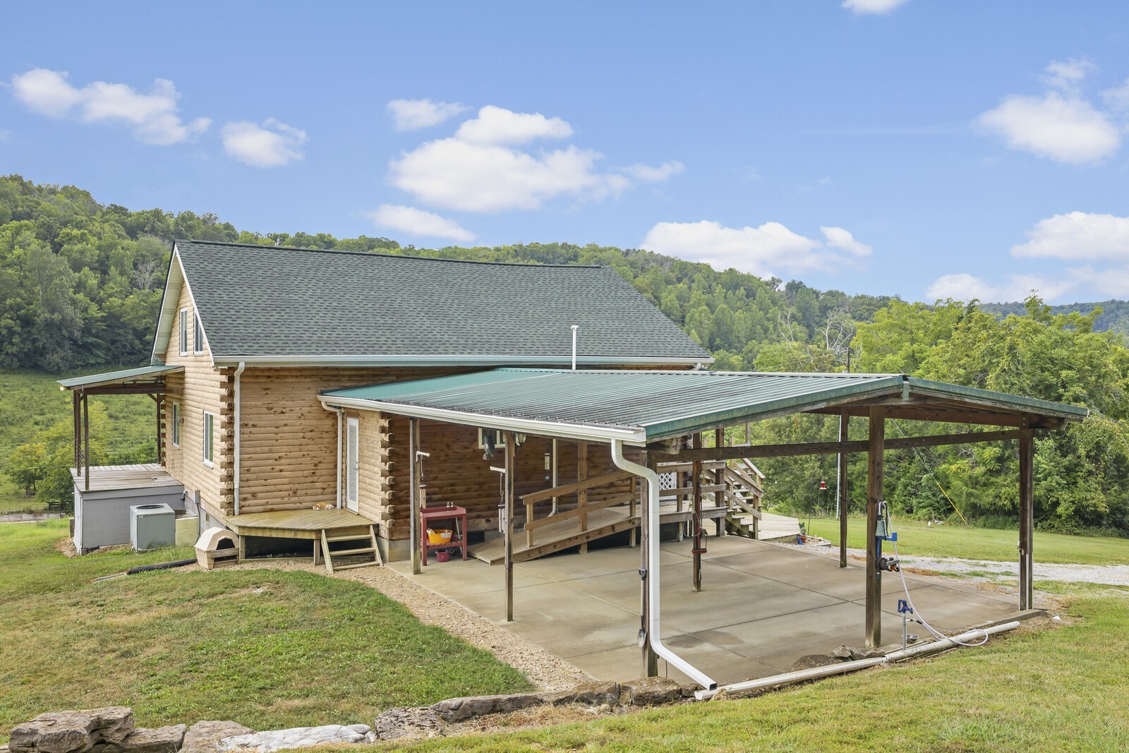 4375 Hollis Creek Rd