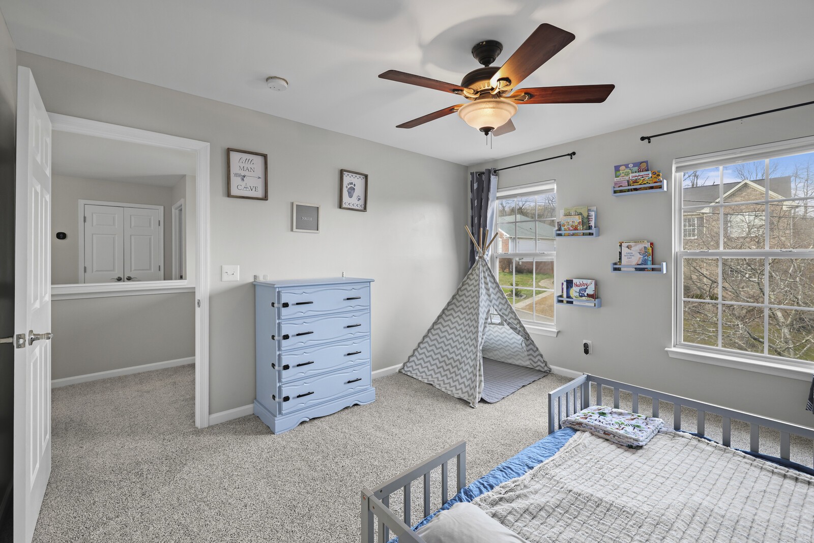 1445 Timber Ridge Cir
