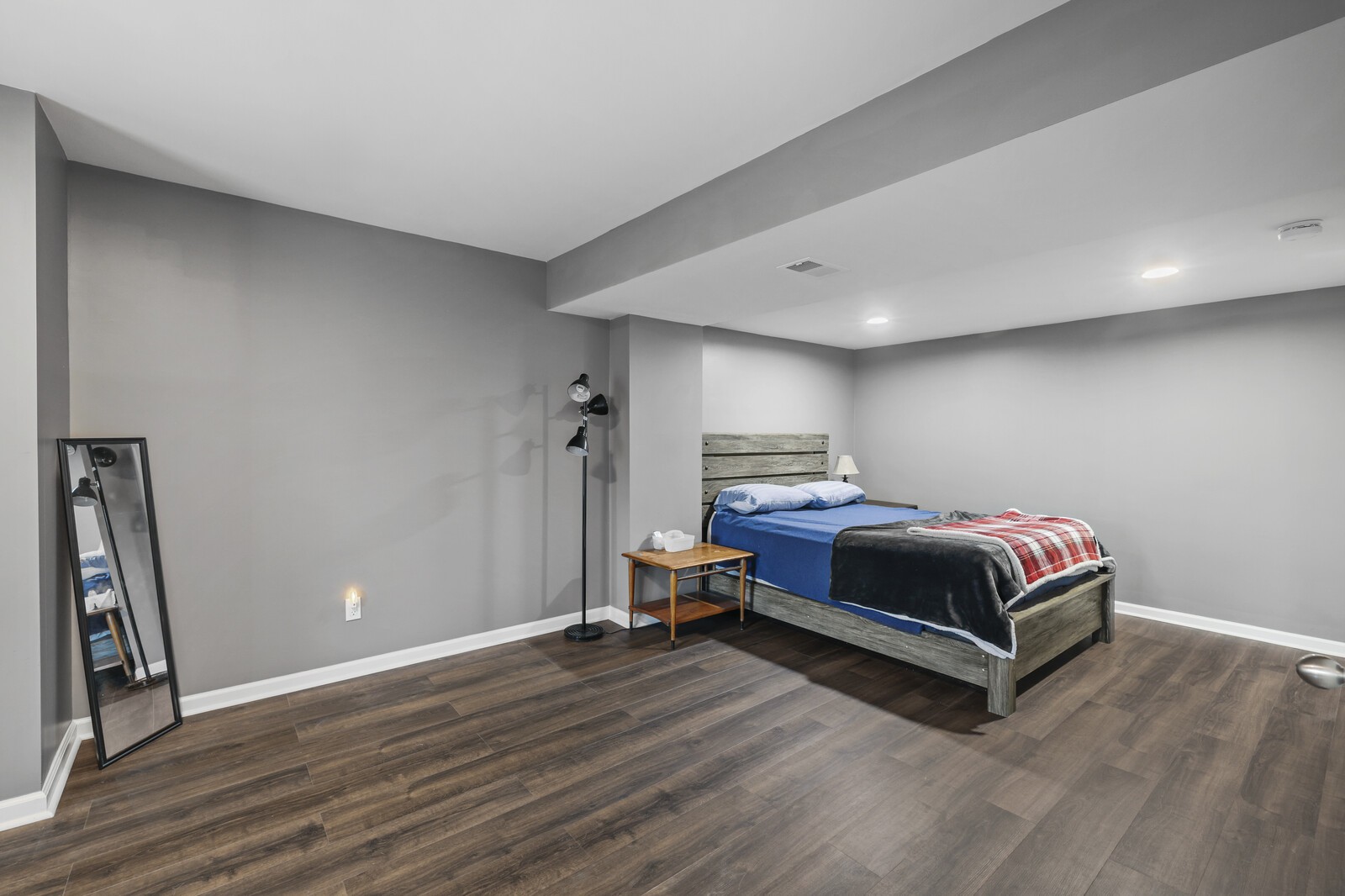 1445 Timber Ridge Cir