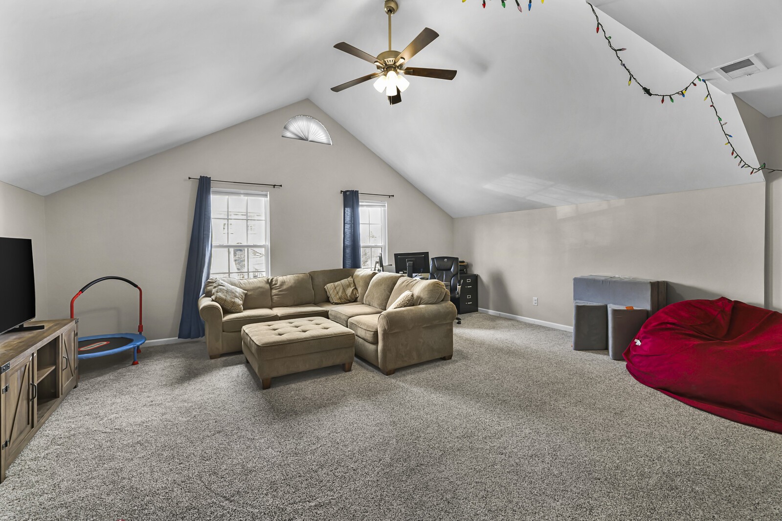 1445 Timber Ridge Cir