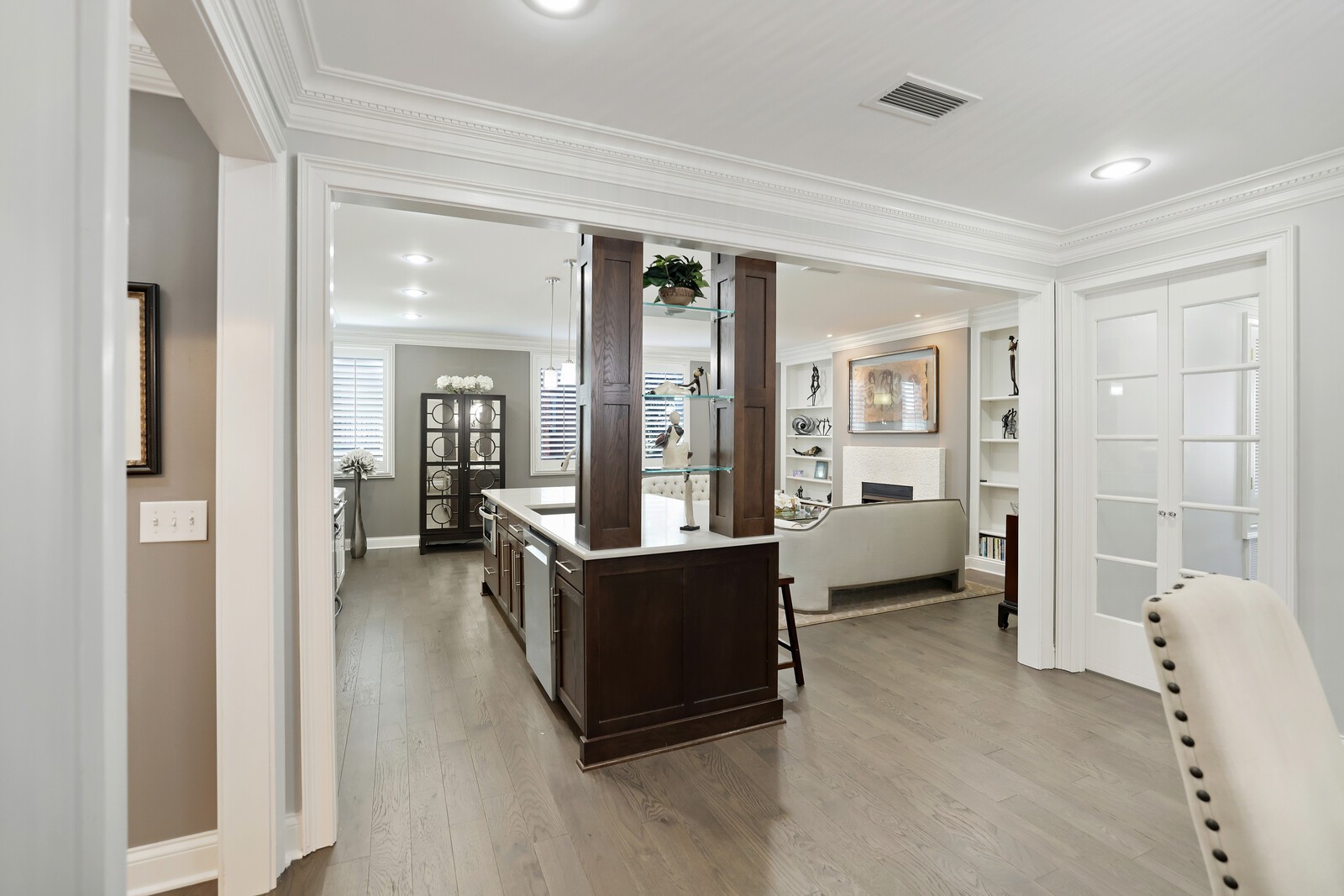 3733 West End Ave Unit: 206