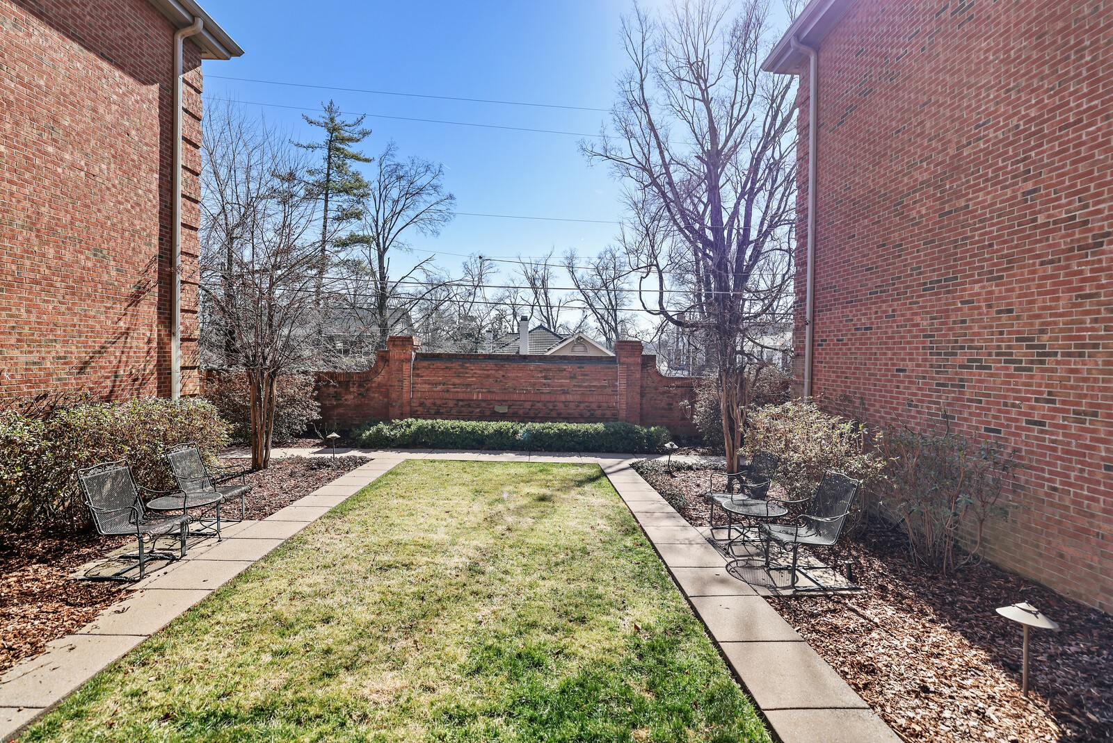 3733 West End Ave Unit: 206