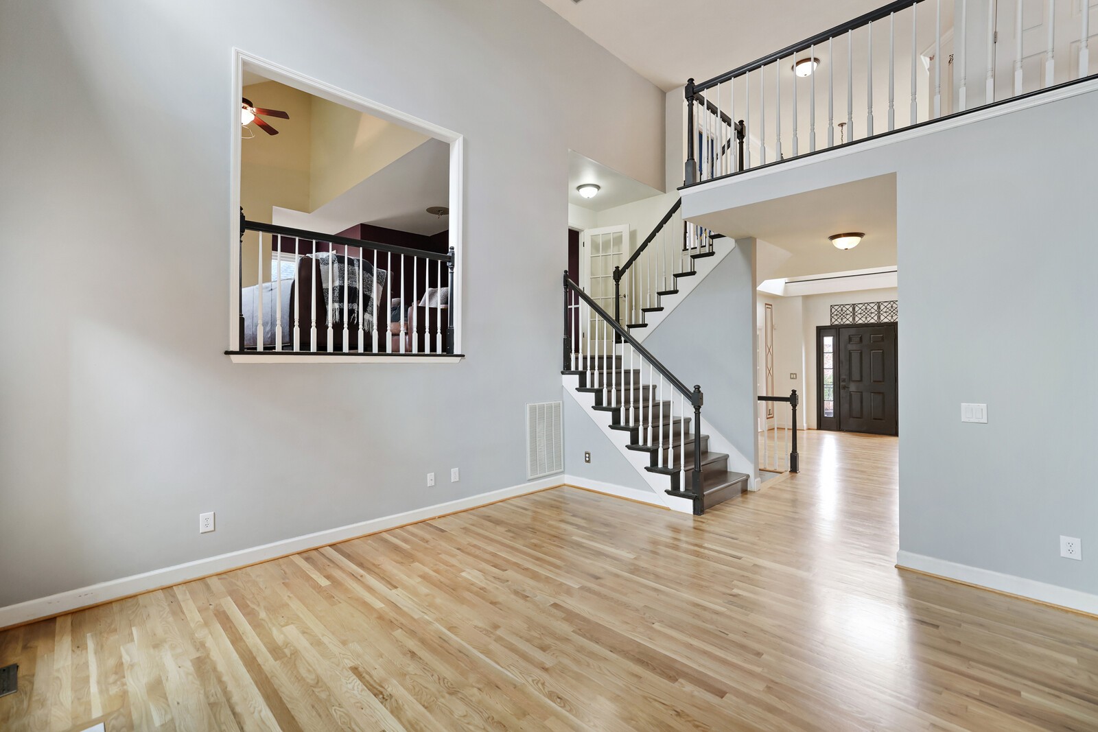 605 Cotswold Park Ct