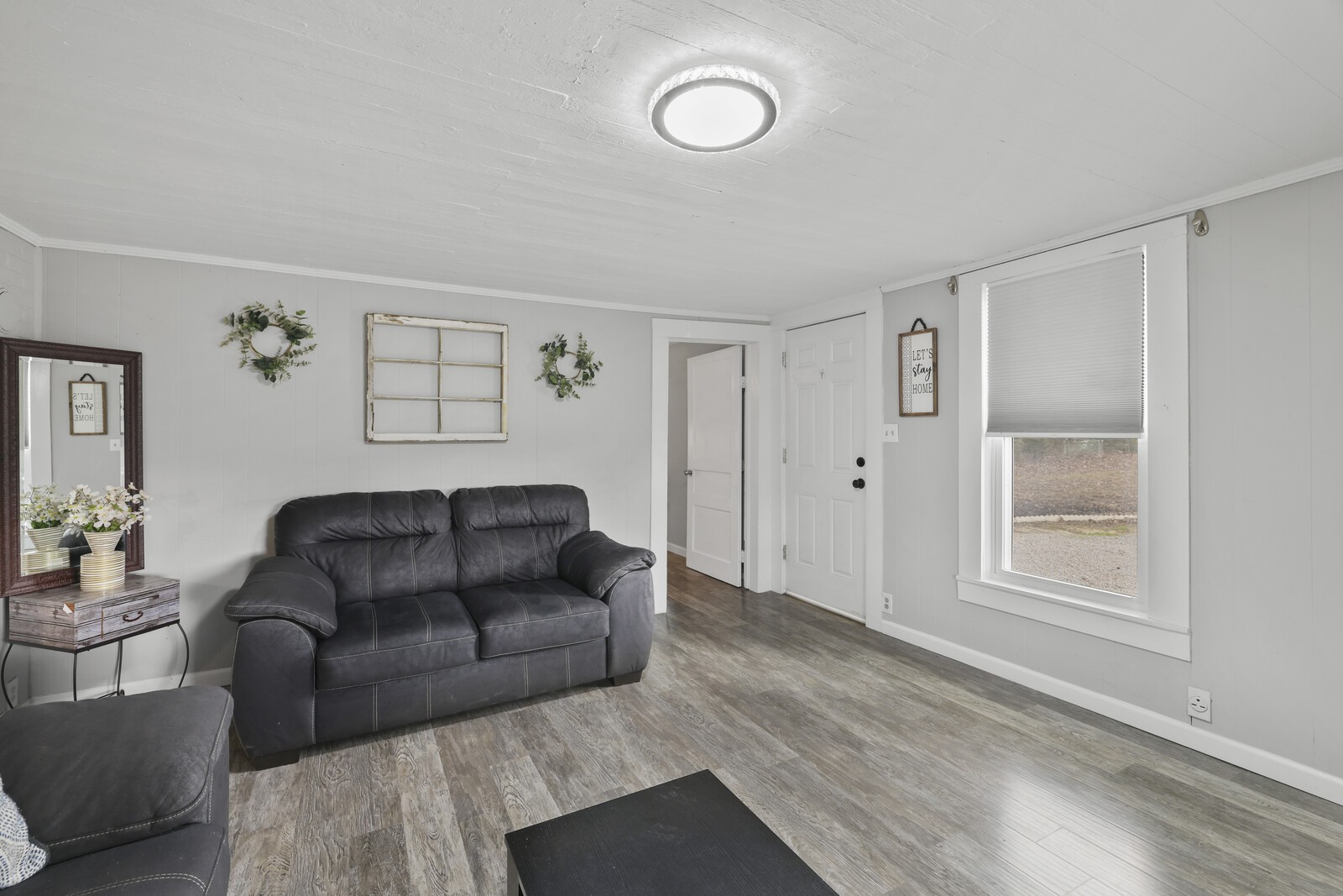 4405 Highway 43, N
