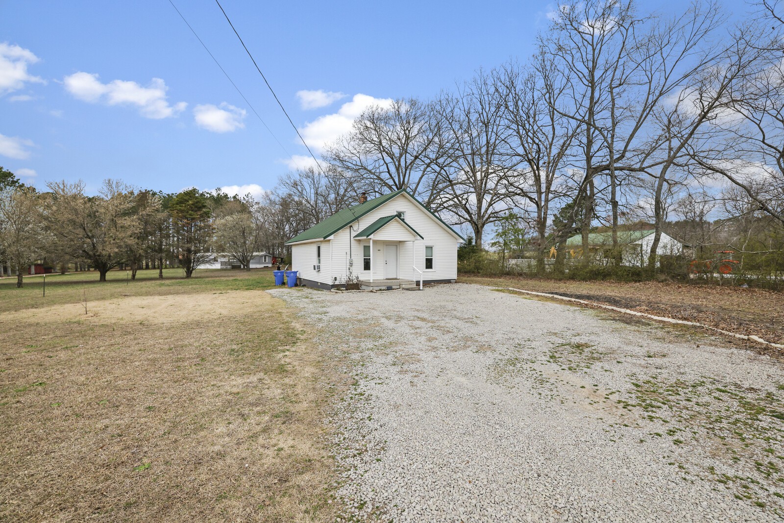 4405 Highway 43, N
