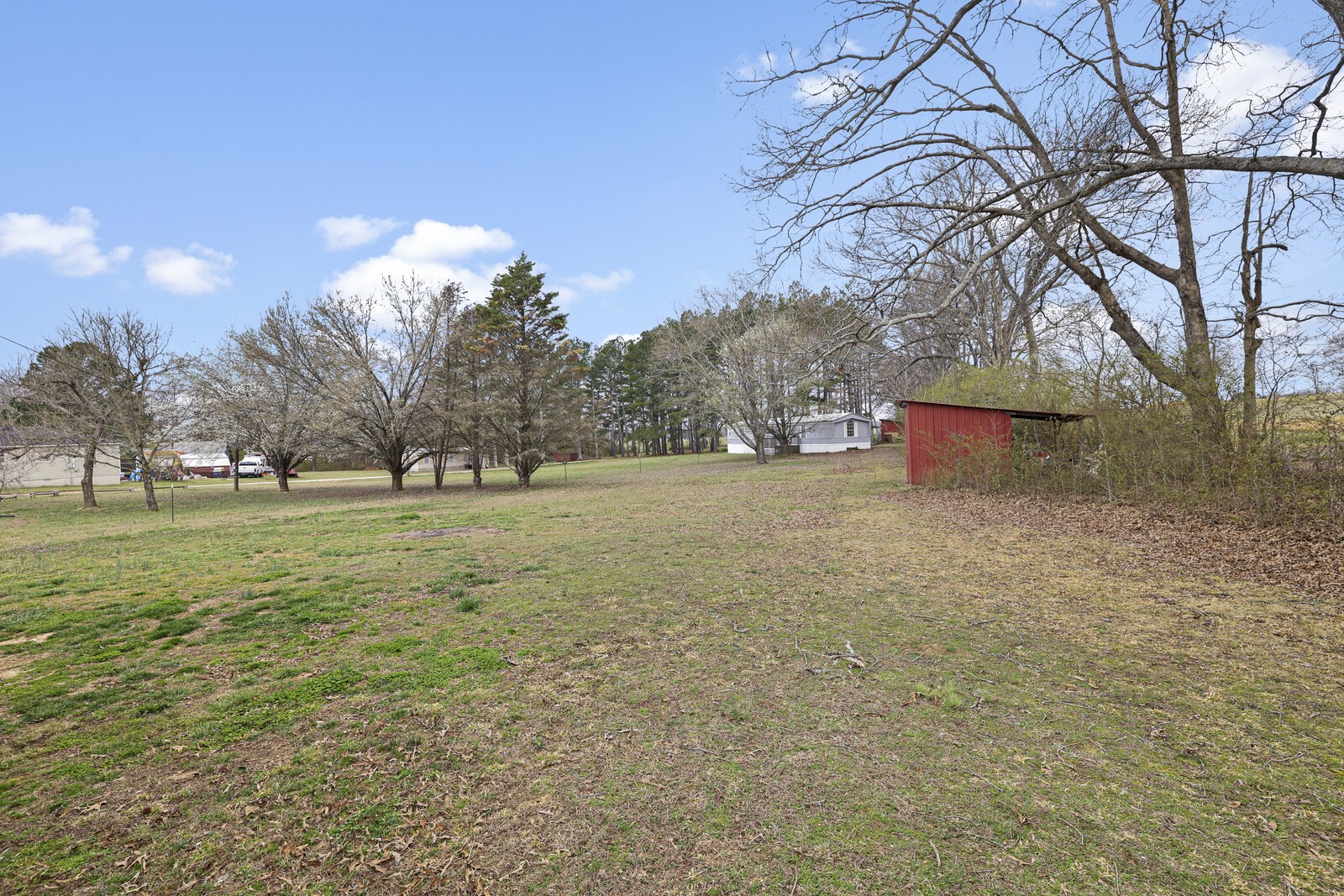 4405 Highway 43, N