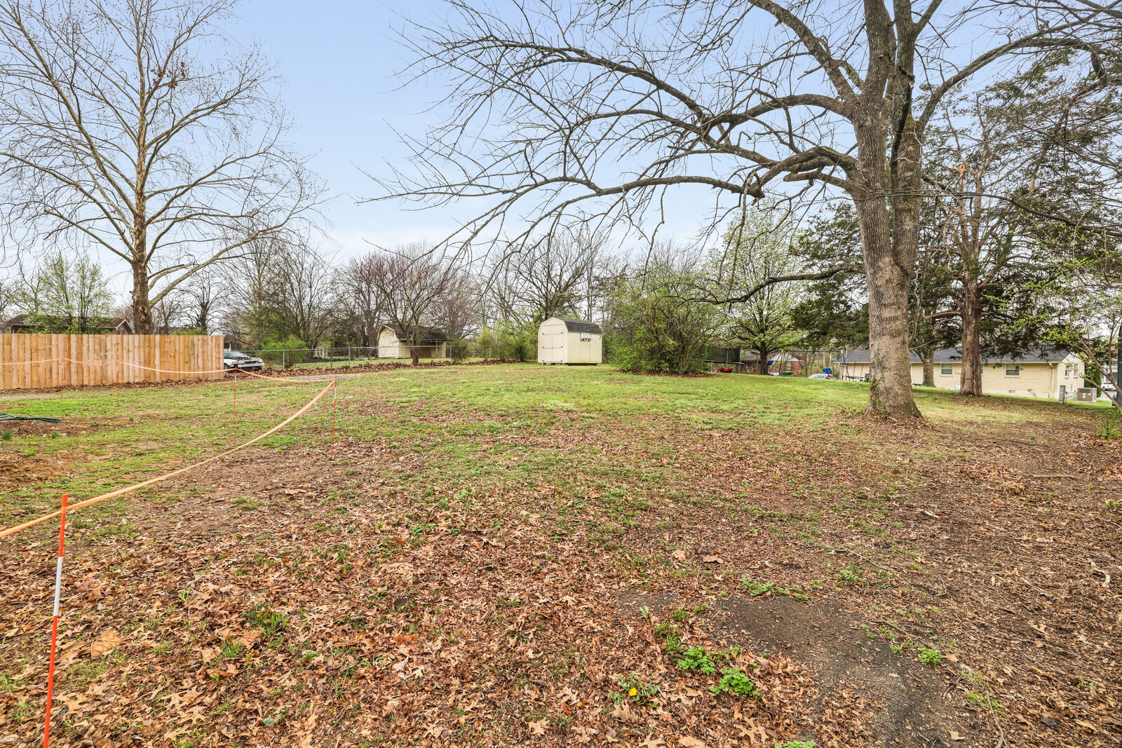 123 Laurel Ln