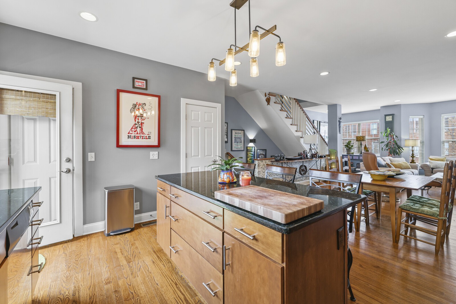 748 Wedgewood Park