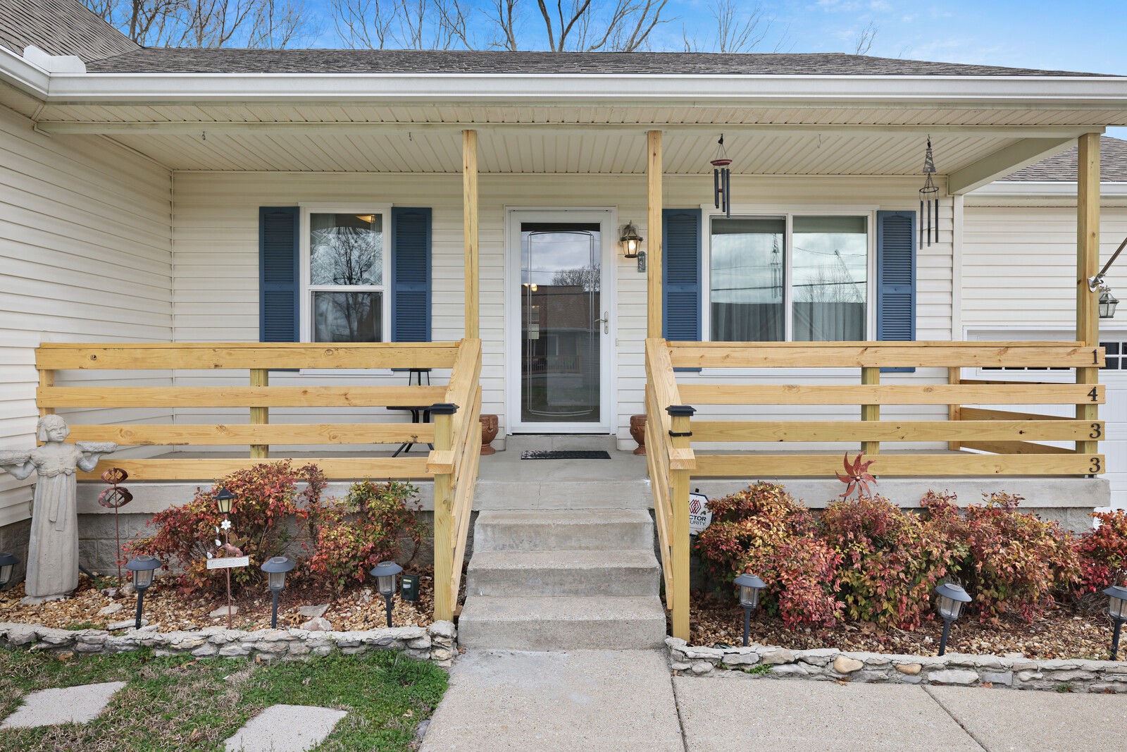 1433 Laurel Oak Dr