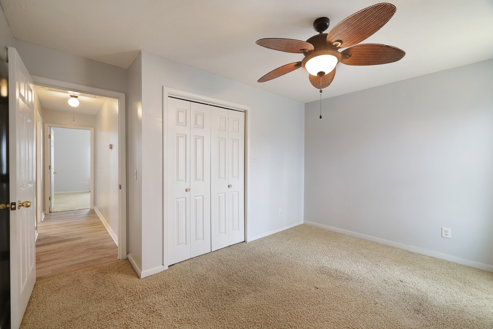 1433 Laurel Oak Dr