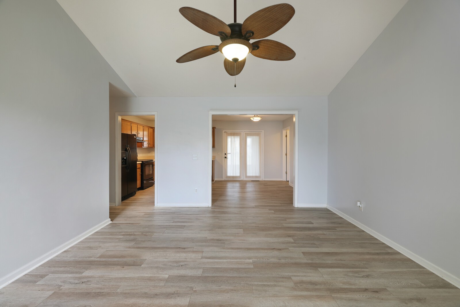 1433 Laurel Oak Dr
