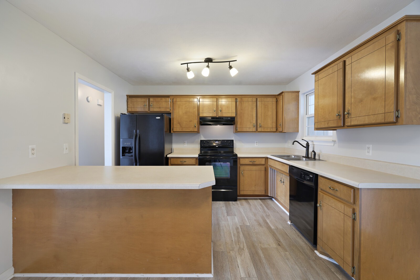 1433 Laurel Oak Dr