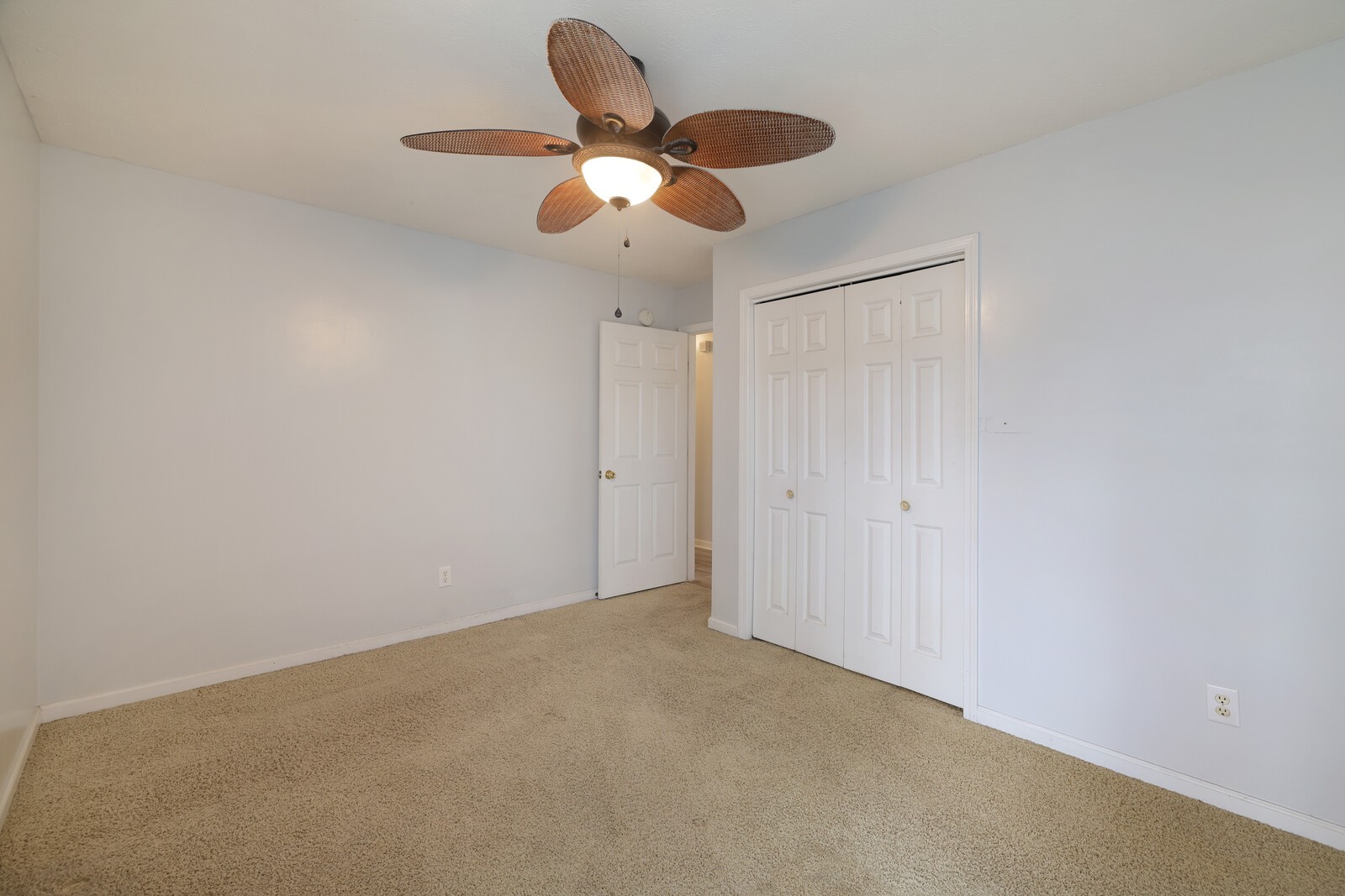 1433 Laurel Oak Dr