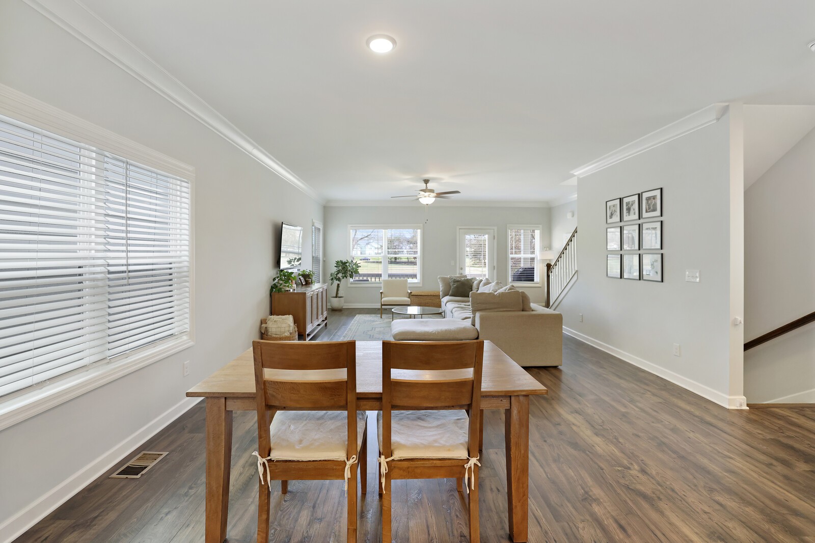 638 Parkvue Place Dr