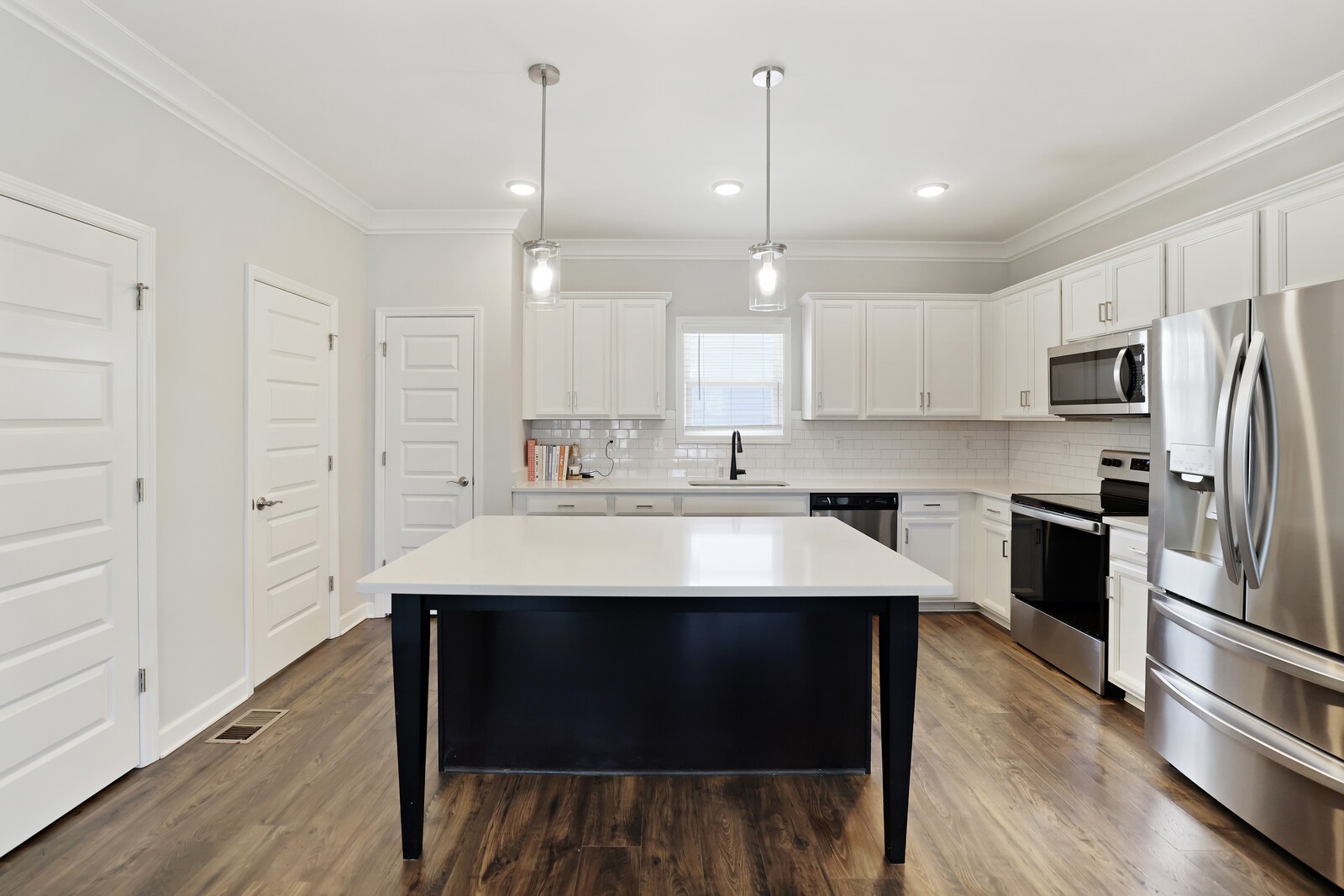 638 Parkvue Place Dr