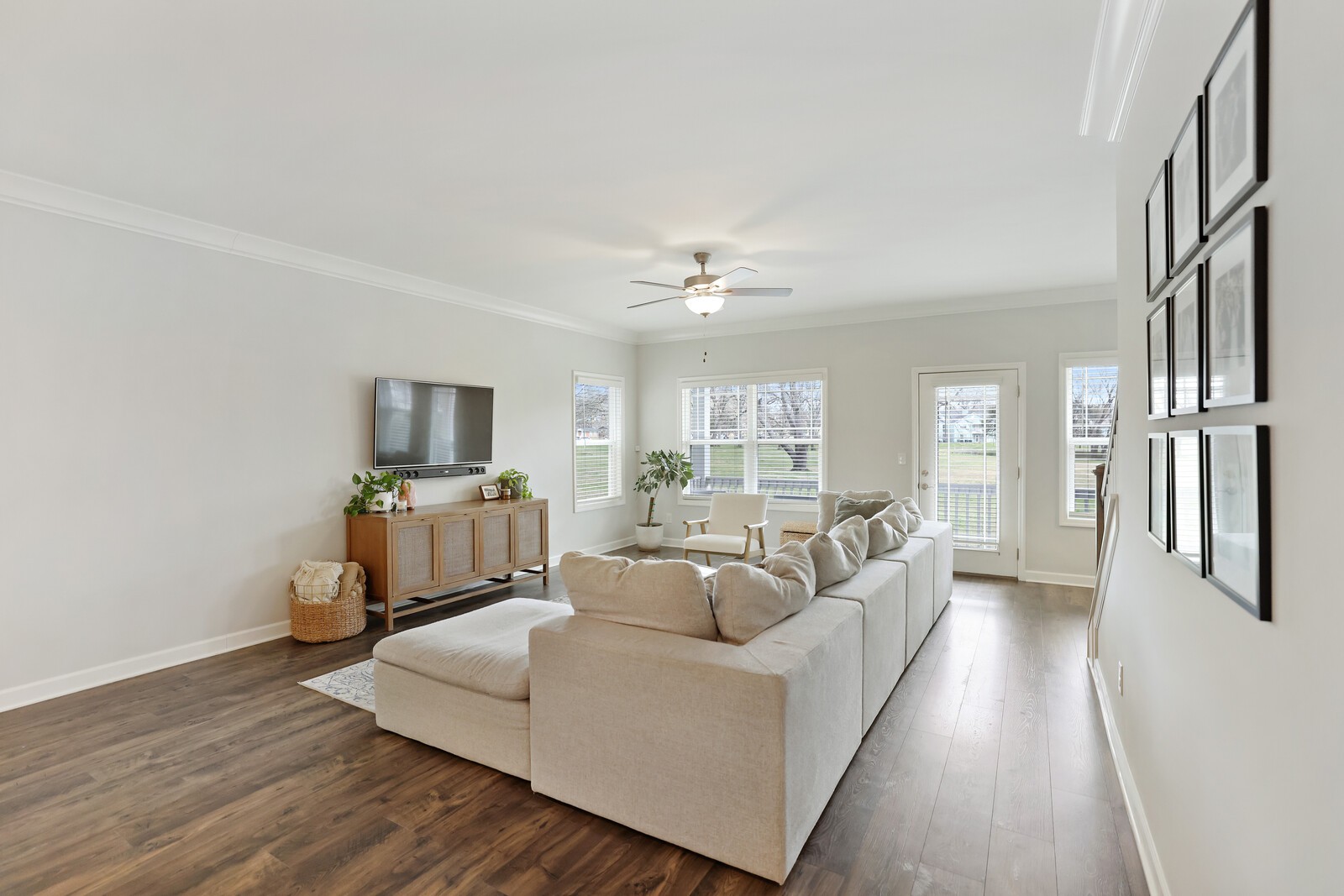 638 Parkvue Place Dr