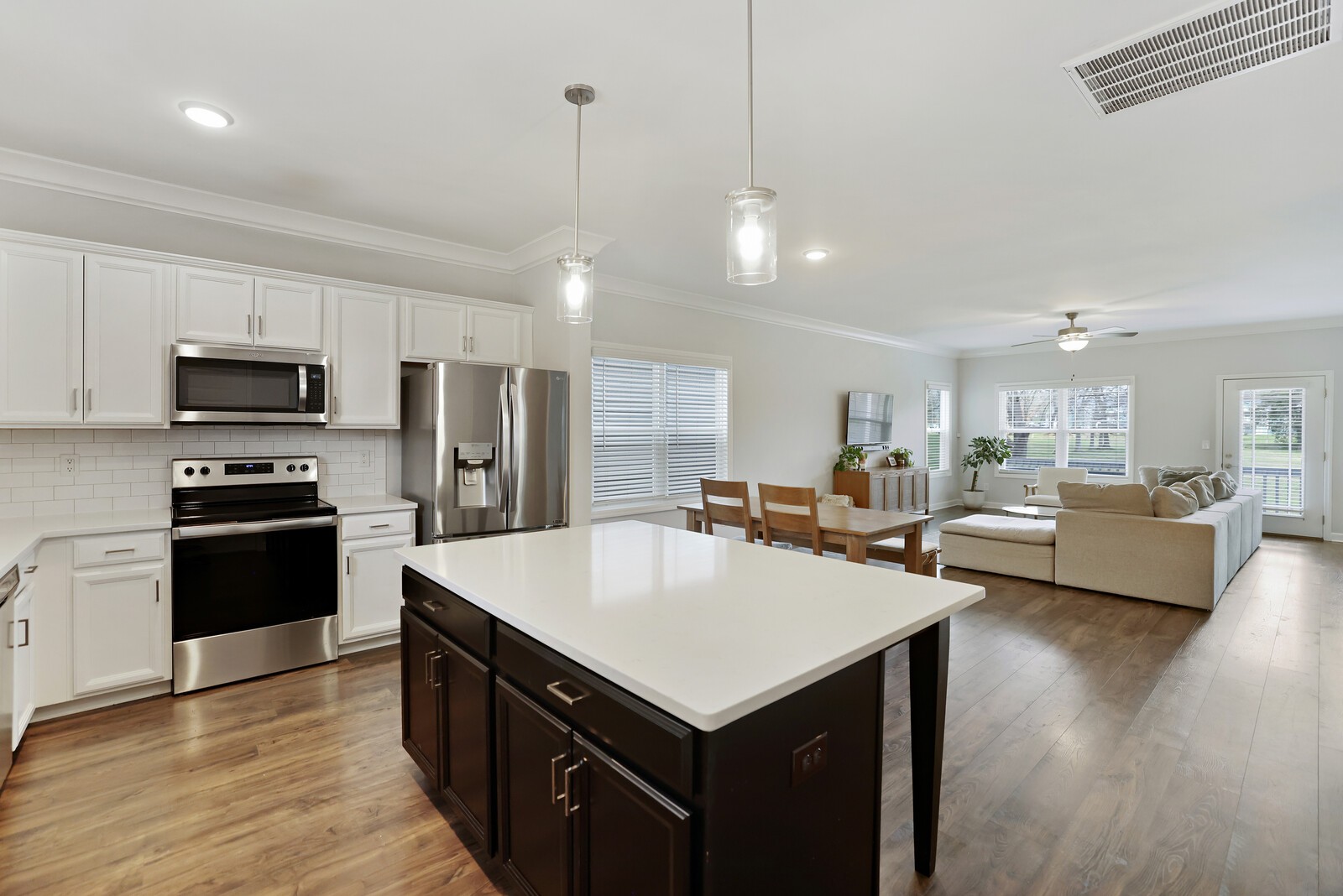 638 Parkvue Place Dr