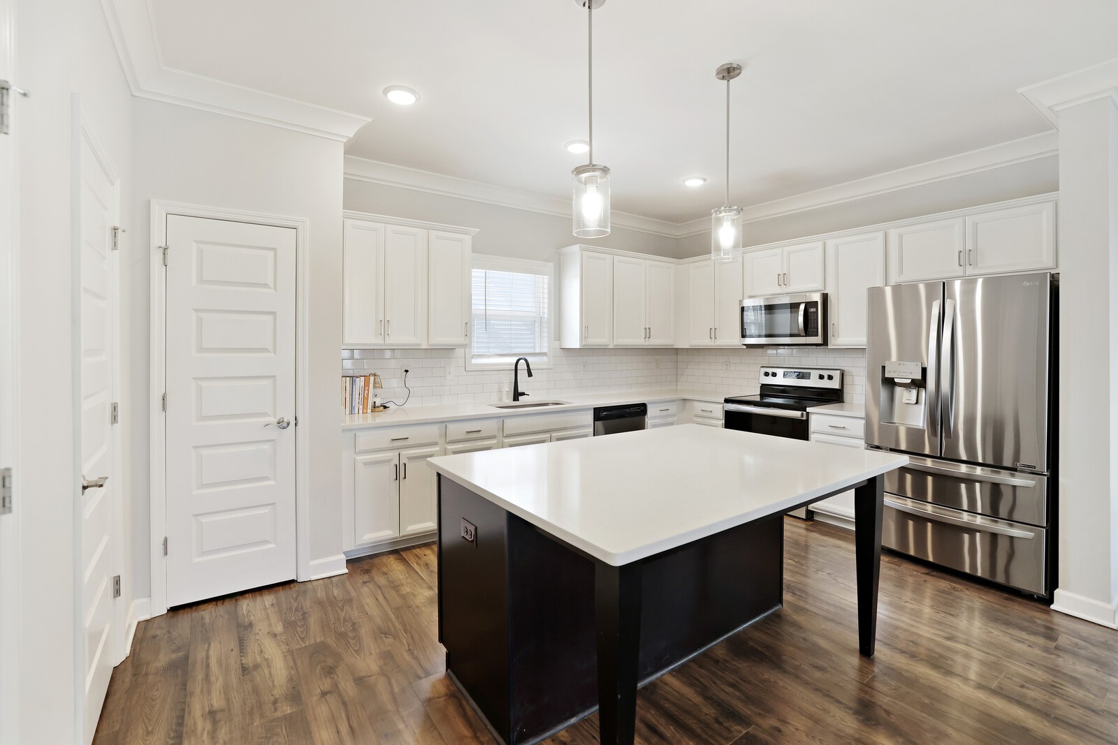 638 Parkvue Place Dr