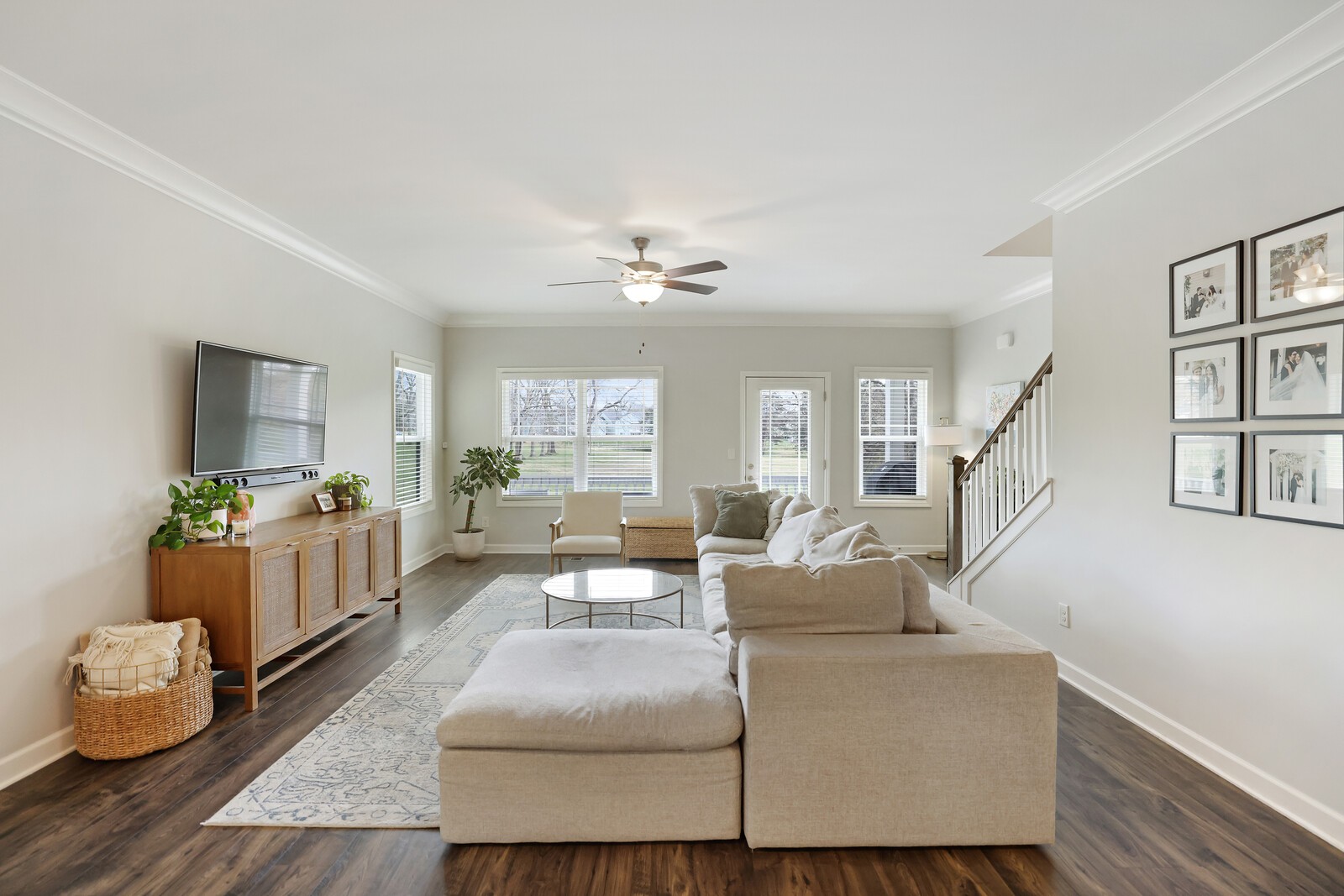 638 Parkvue Place Dr