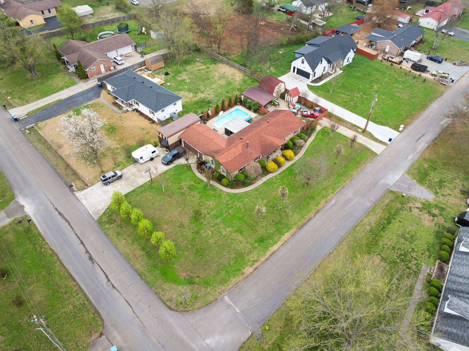 6358 Lee Ave