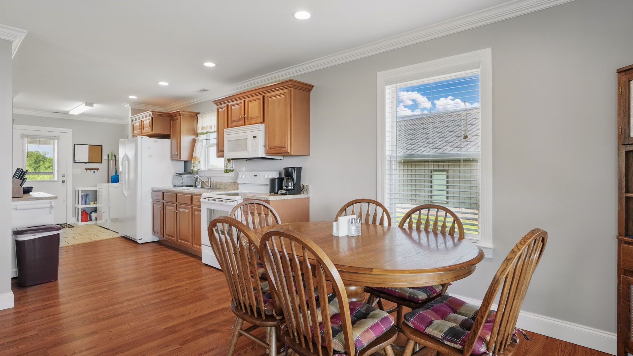 270 Rockport Lndg