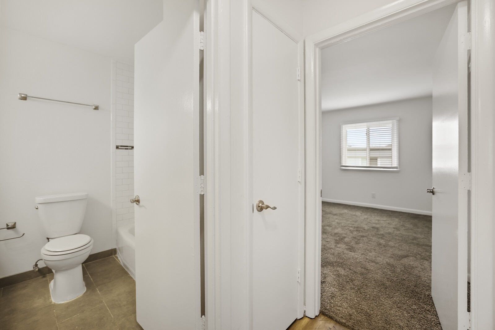 1900 Richard Jones Rd Unit: K1