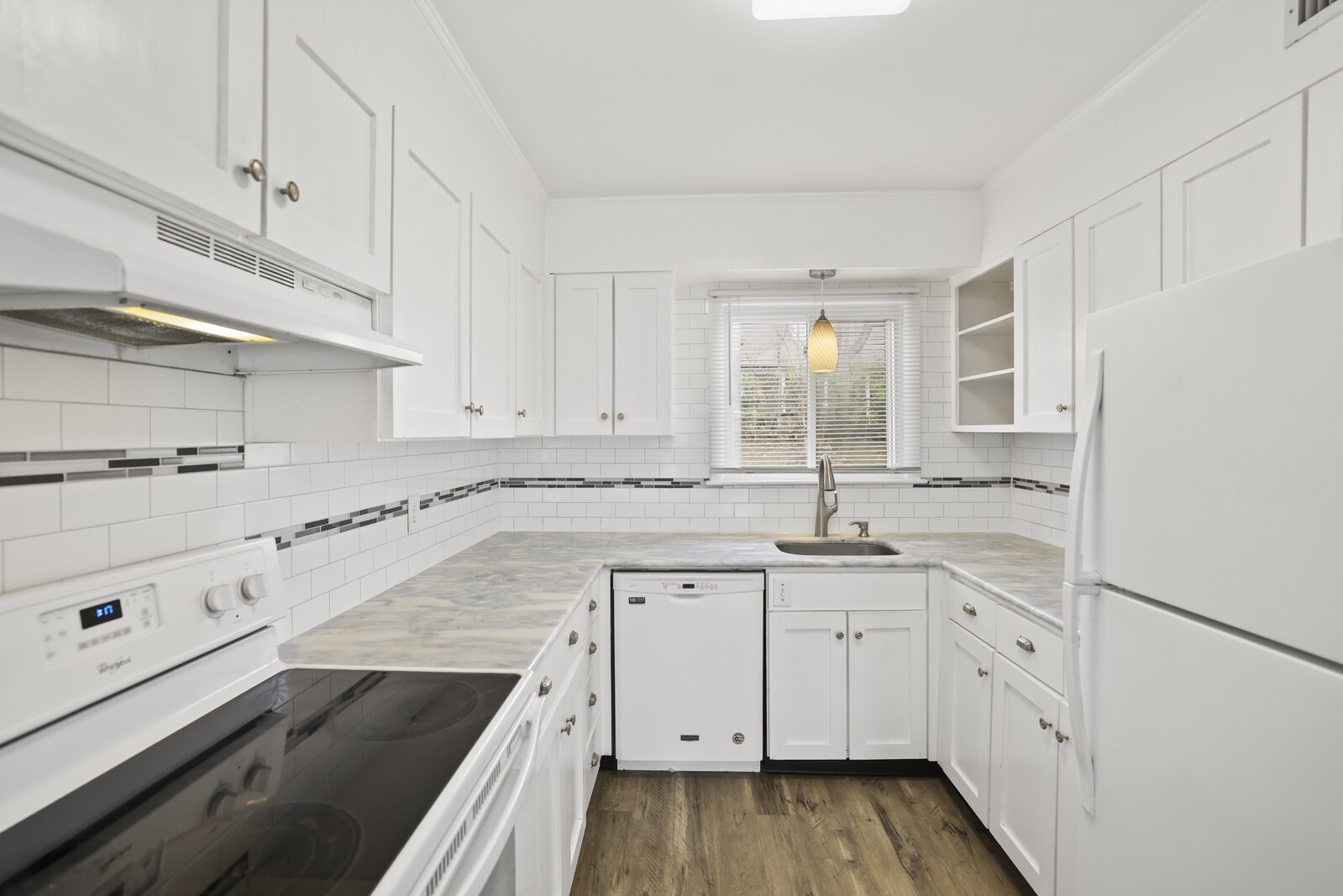 1900 Richard Jones Rd Unit: K1