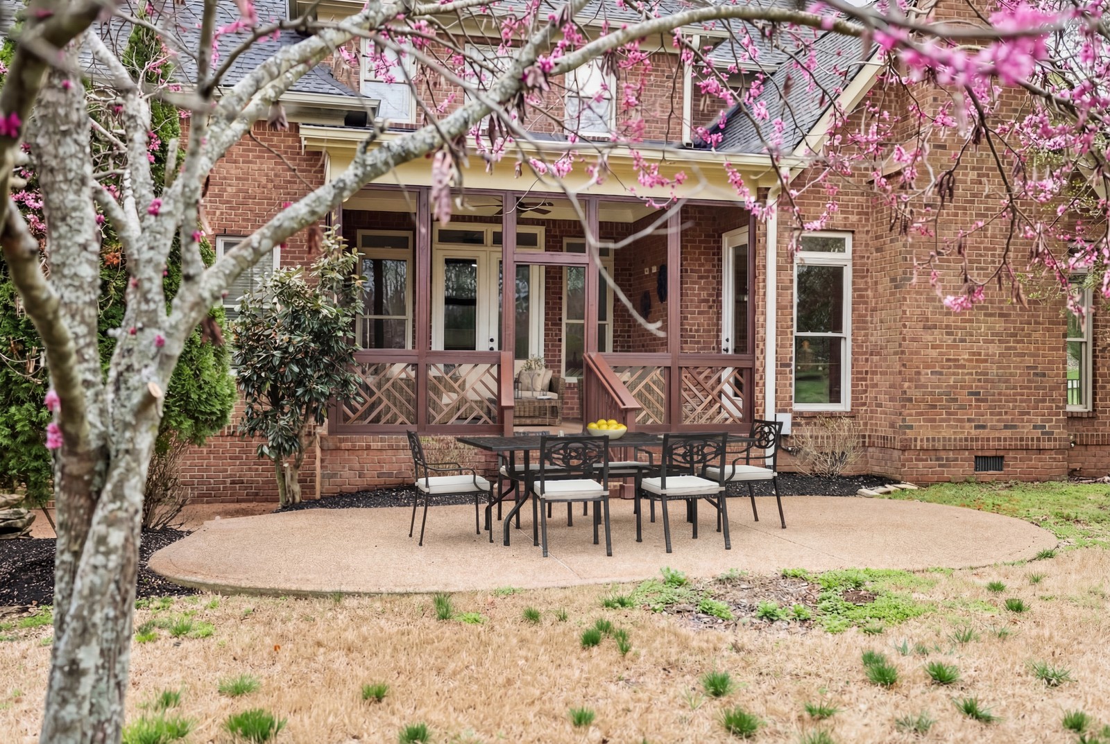 1432 Wolf Creek Dr