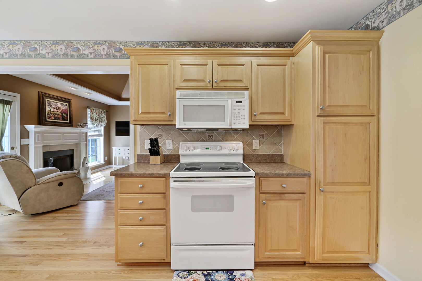 308 Autumn Glen Dr