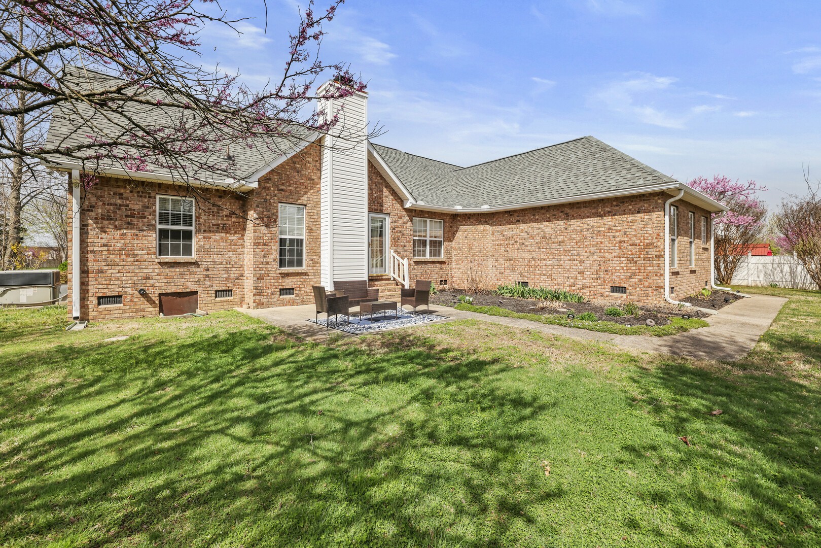 308 Autumn Glen Dr