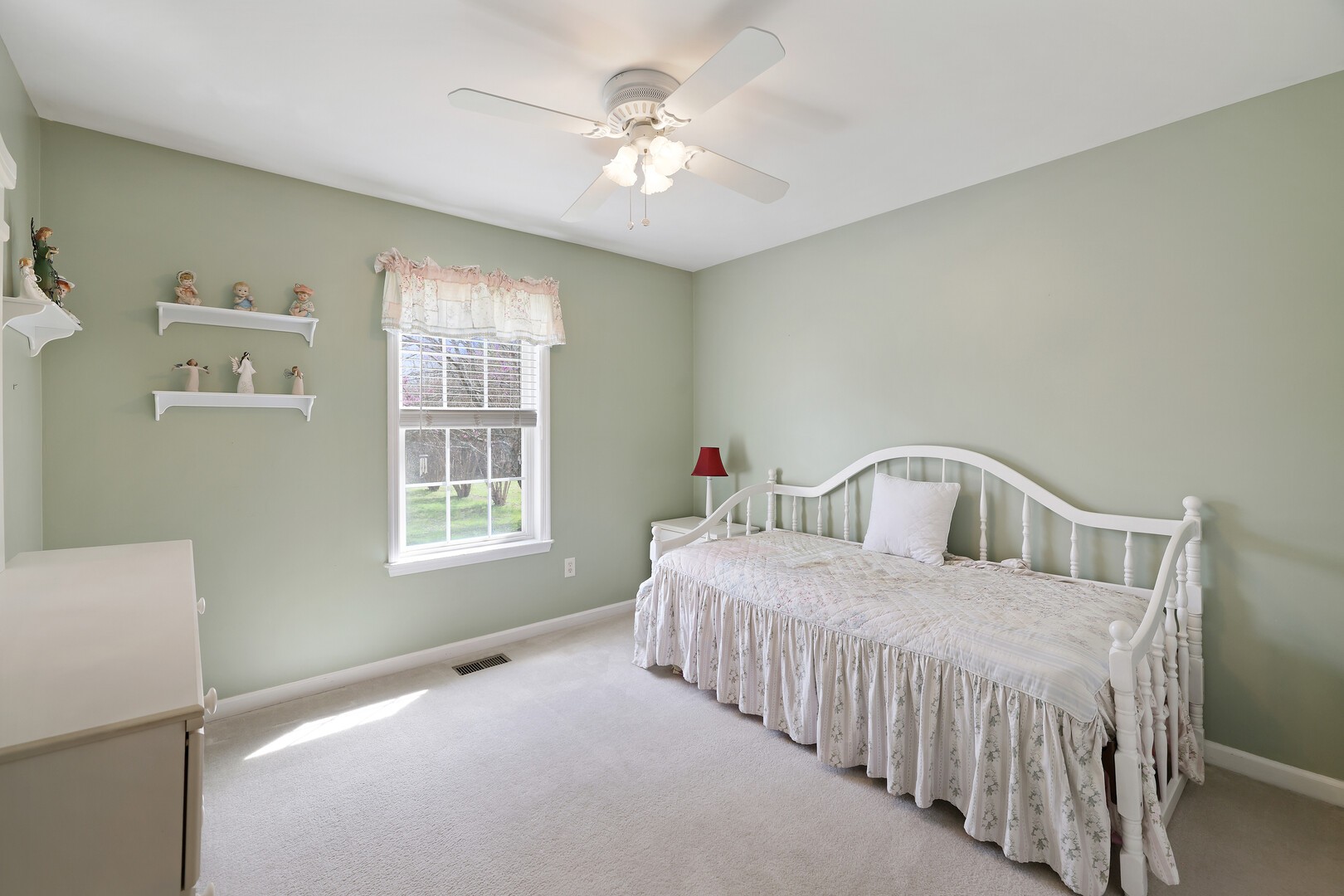 308 Autumn Glen Dr