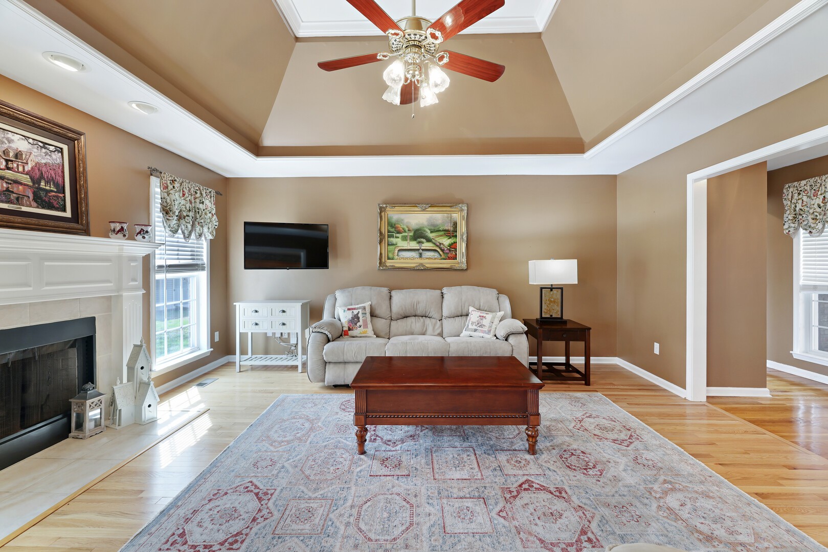 308 Autumn Glen Dr