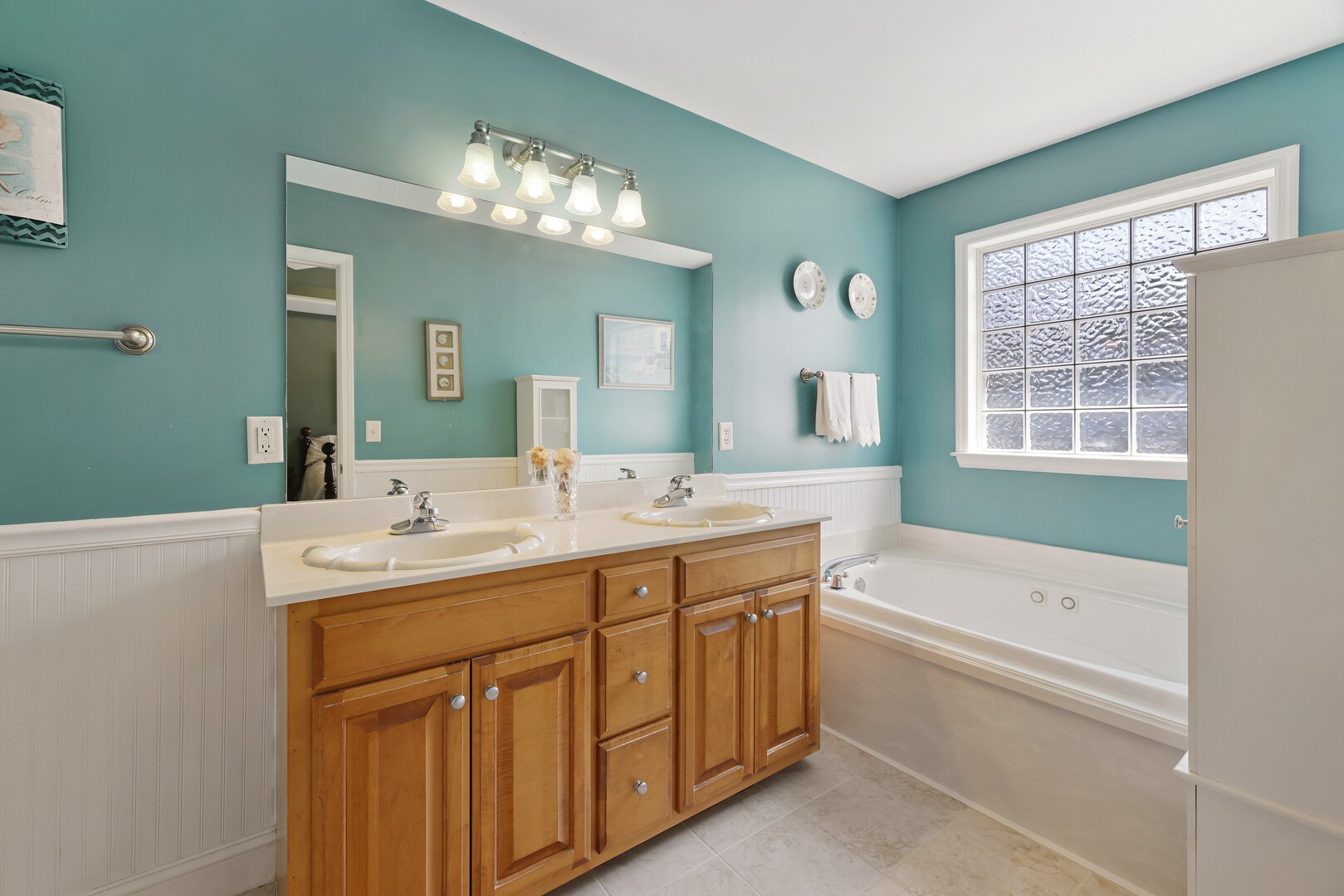 308 Autumn Glen Dr