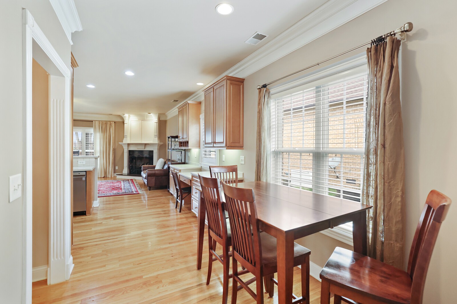 1148 Fairvue Village Ln