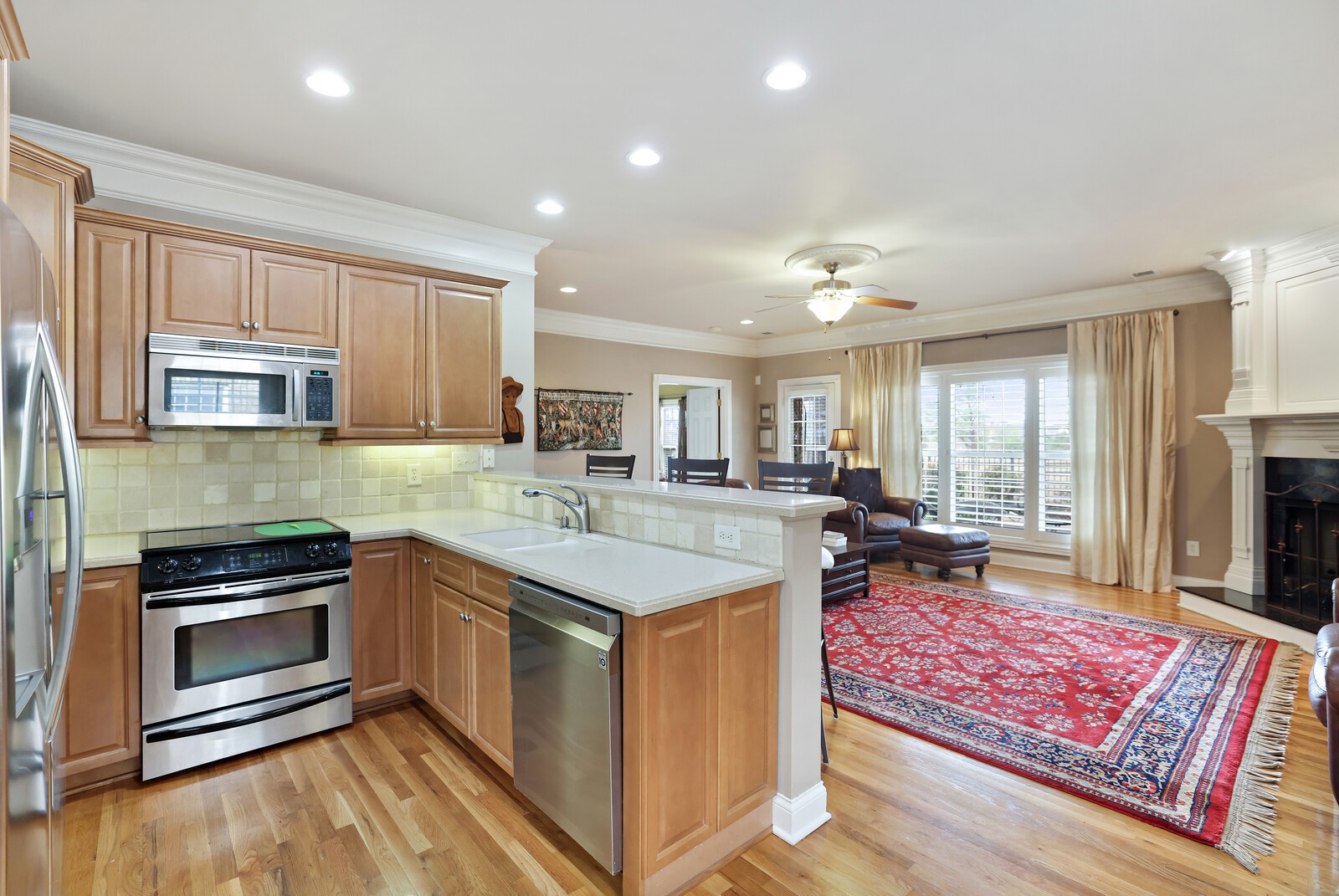 1148 Fairvue Village Ln
