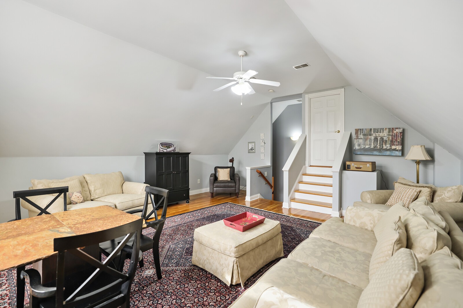 1148 Fairvue Village Ln