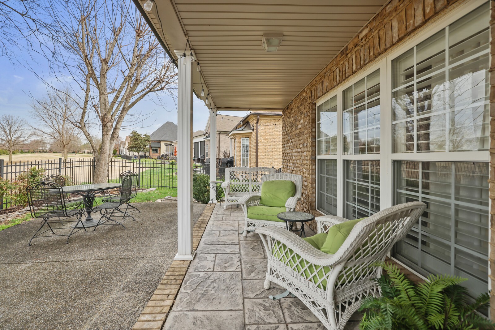 1148 Fairvue Village Ln