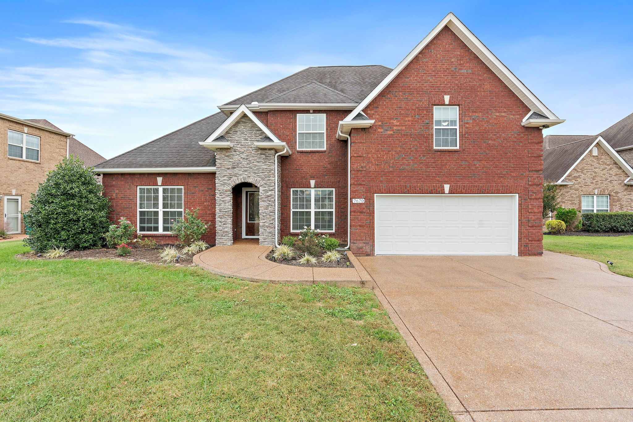 7670 Knobdate Rd