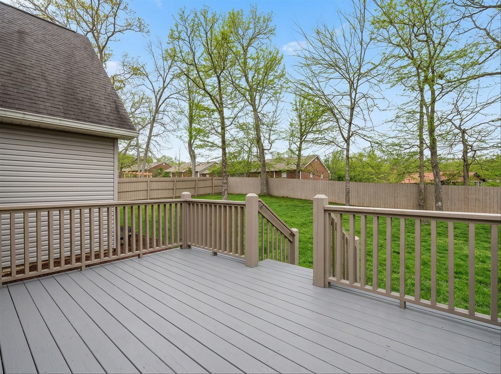 7608 Leverette Dr