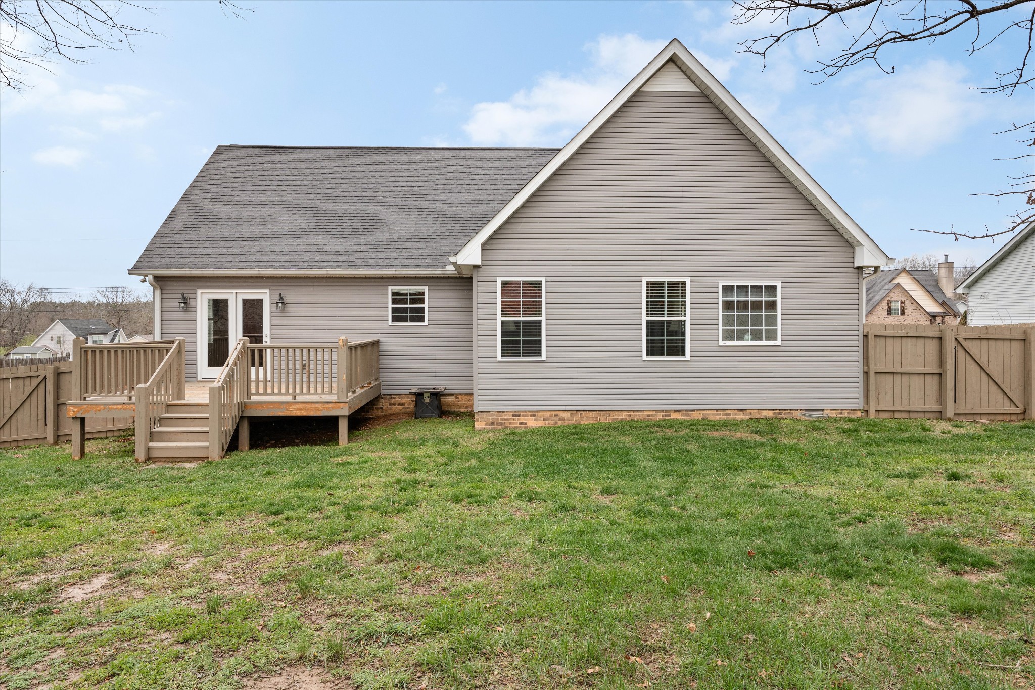7608 Leverette Dr