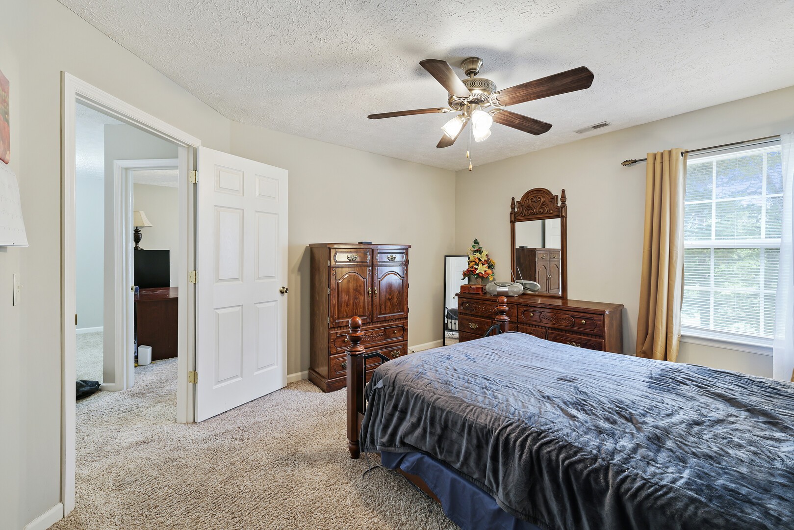 1021 Chateau Valley Ct