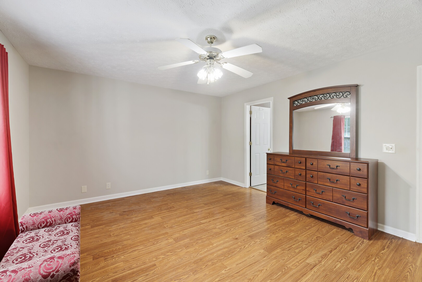 1021 Chateau Valley Ct