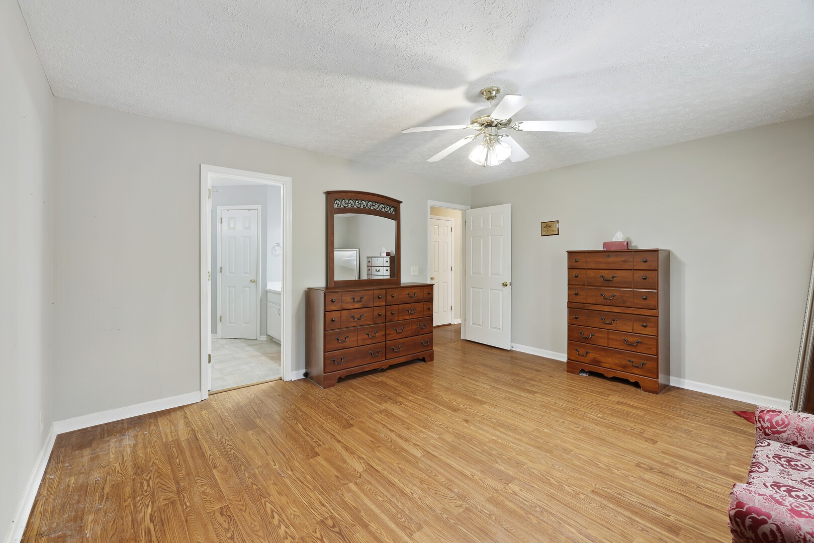 1021 Chateau Valley Ct