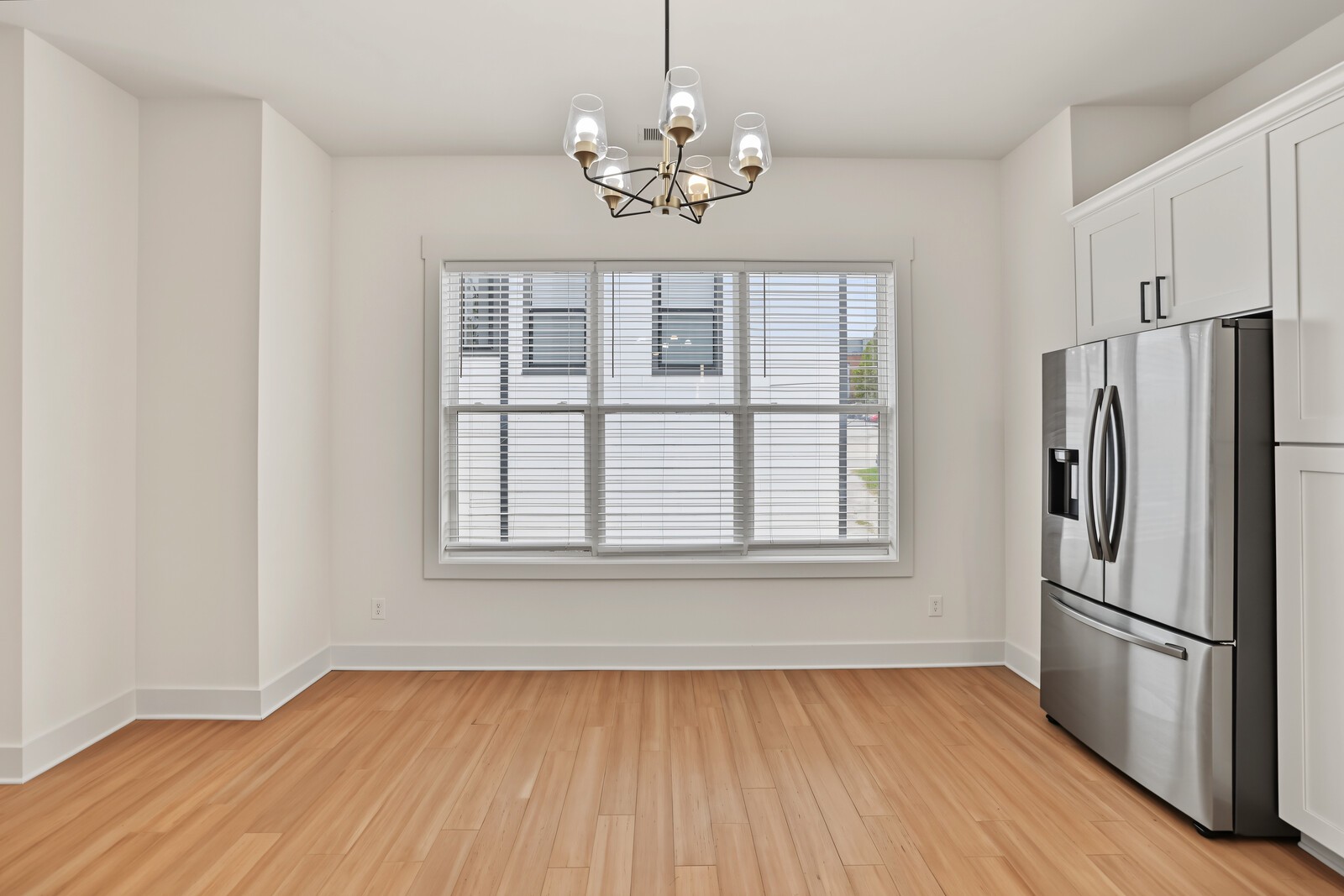 1813B Hermosa St
