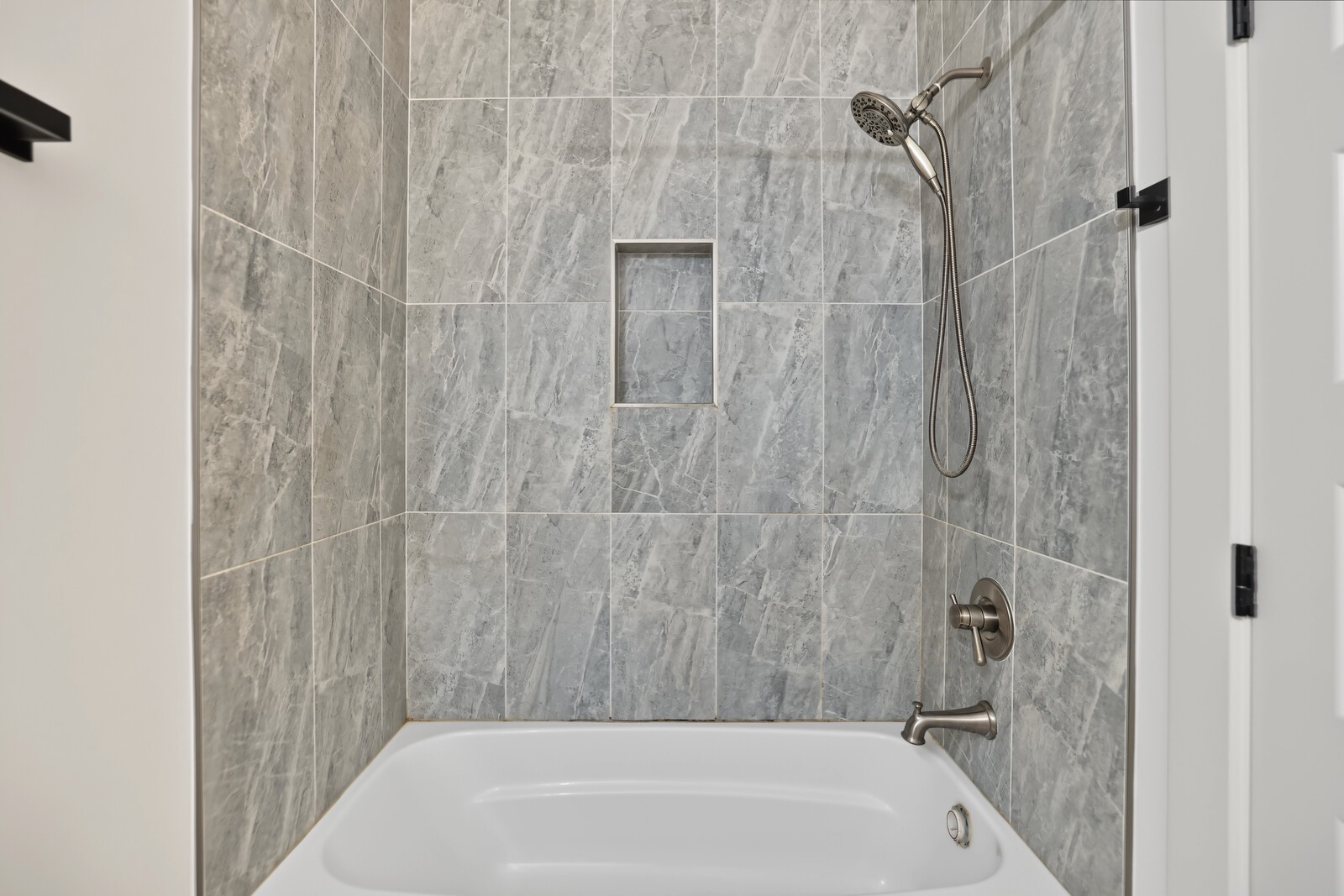 1813B Hermosa St