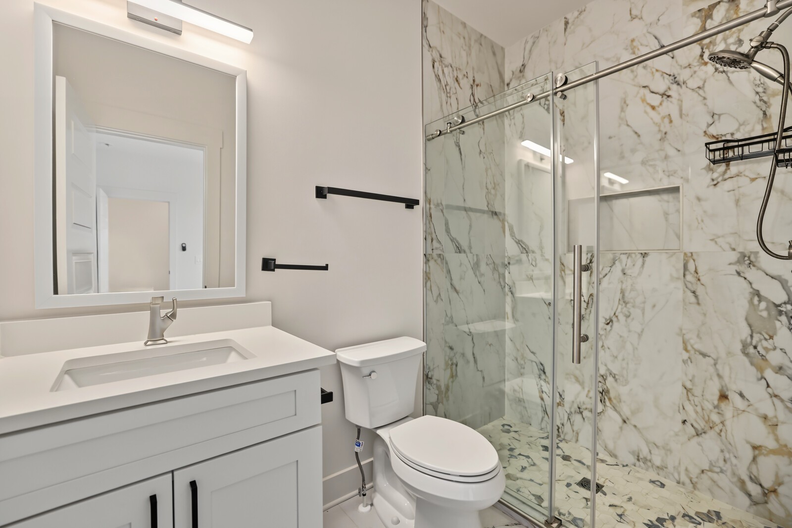 1813B Hermosa St