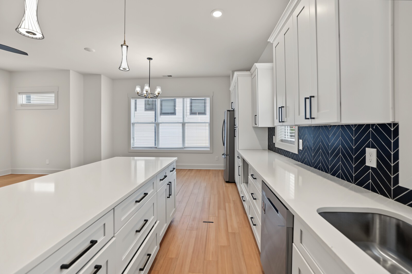 1813B Hermosa St