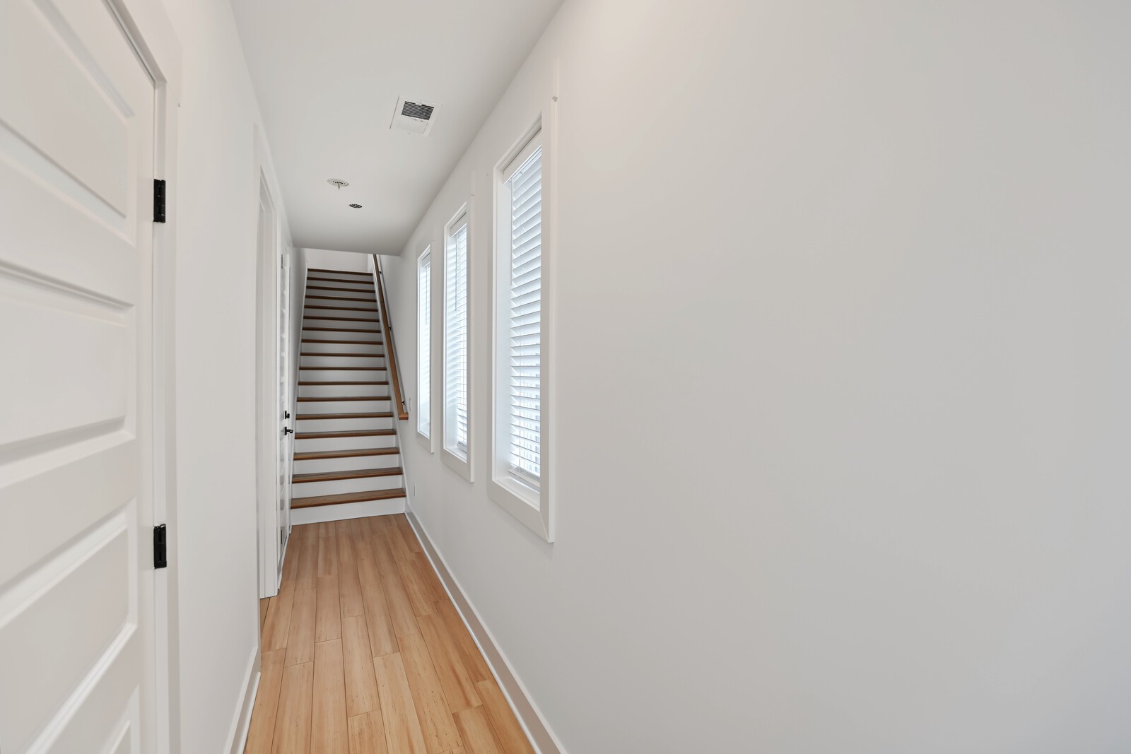 1813B Hermosa St