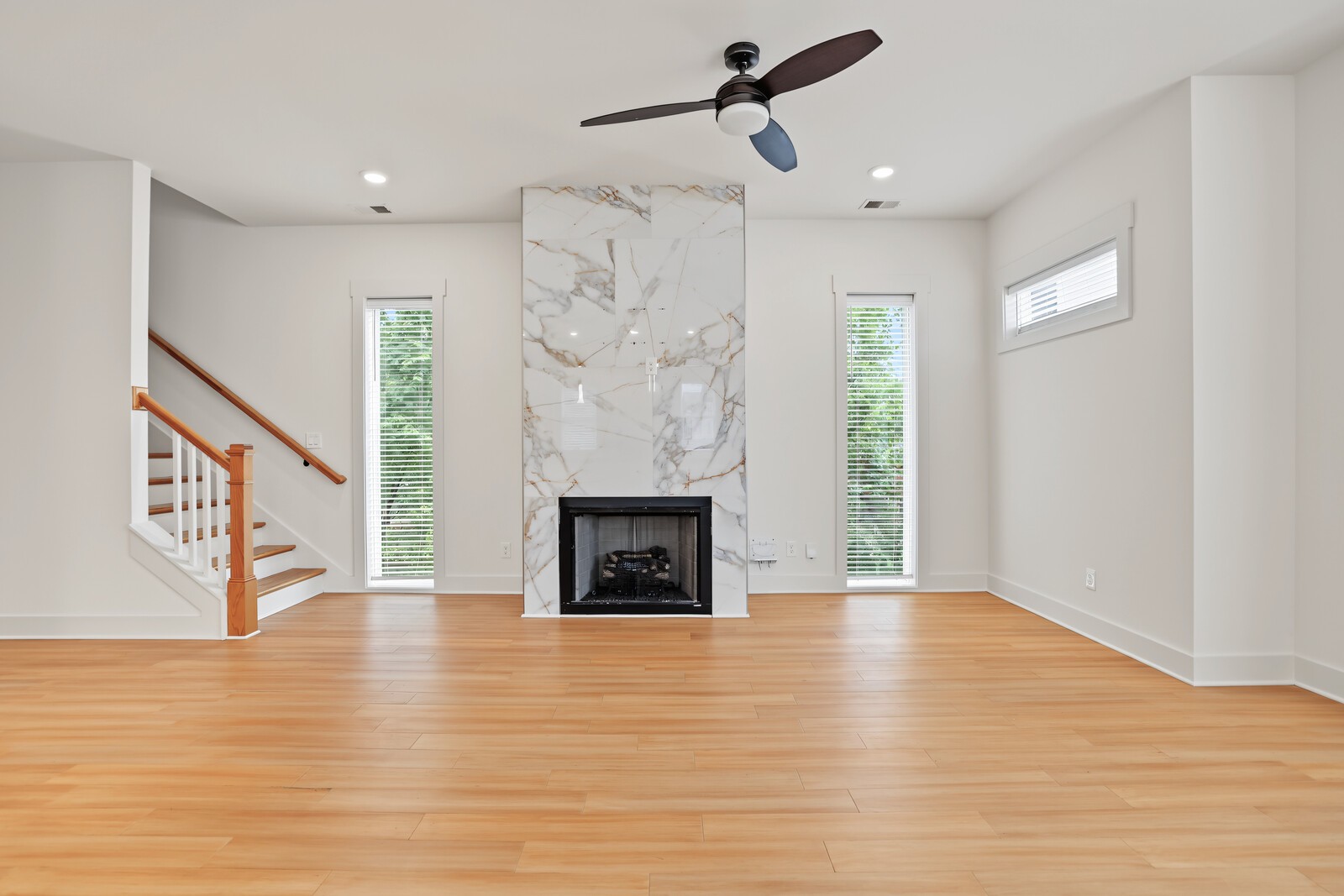 1813B Hermosa St