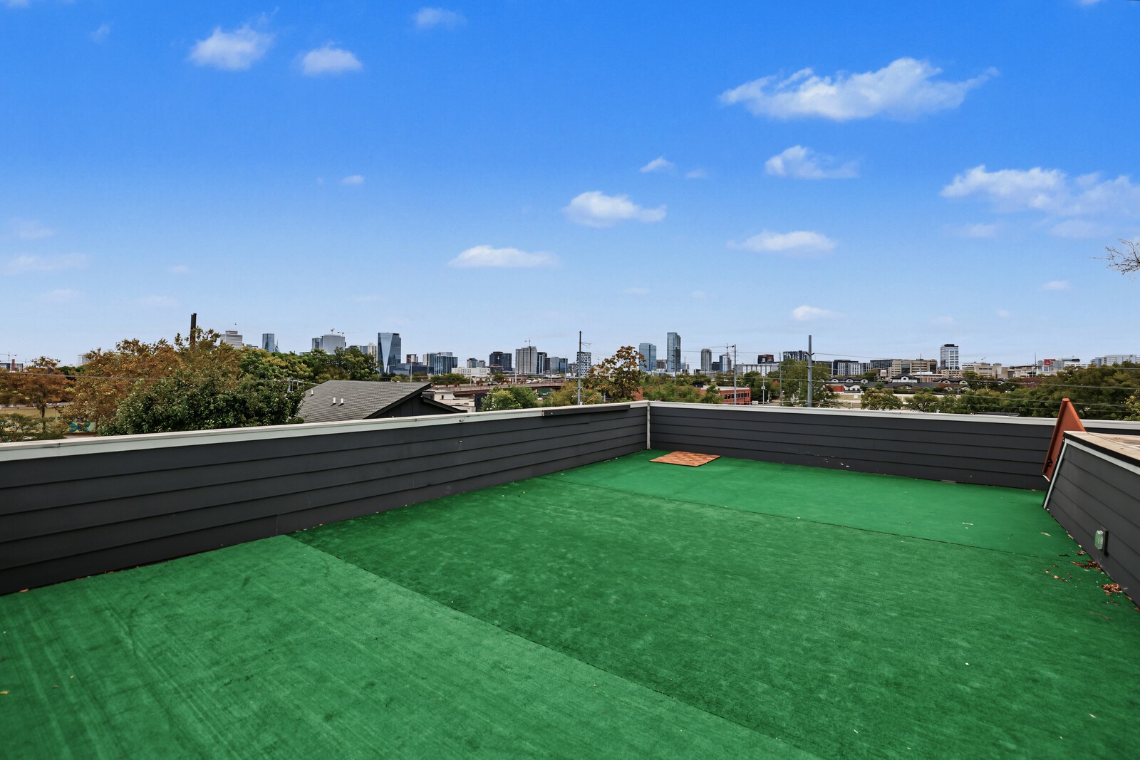 1813B Hermosa St
